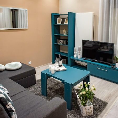 Апартаменти Apartament Nad Stawami Санок Екстер'єр фото